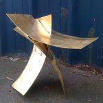 Troika-1-50x30x40-bronze